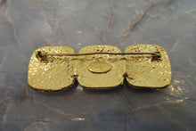 Load image into Gallery viewer, CHANEL CC mark brooch Gold plate Gold Brooch 700040096