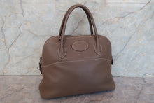 Load image into Gallery viewer, HERMES/BOLIDE 31 Clemence leather Etoupe gray □K Engraving Hand bag 700060018