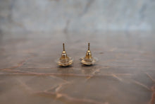 Load image into Gallery viewer, CHANEL CC mark earring Gold plate Gold Earring 700070113