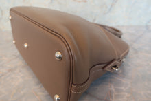 Load image into Gallery viewer, HERMES/BOLIDE 31 Clemence leather Etoupe gray □K Engraving Hand bag 700060018
