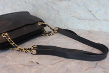 将图片加载到图库查看器,CHANEL/香奈儿 三C 链托特包 荔枝皮 Black/Gold hadware(黑色/金色金属) 托特包 800070043