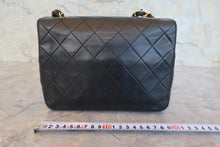 画像をギャラリービューアに読み込む, CHANEL/シャネル ミニマトラッセシングルフラップチェーンショルダーバッグ ラムスキン ブラック/ゴールド金具 ショルダーバッグ 800020201