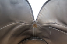 Load image into Gallery viewer, HERMES/BOLIDE 31 Clemence leather Etoupe gray □K Engraving Hand bag 700060018
