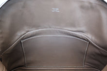 Load image into Gallery viewer, HERMES/BOLIDE 31 Clemence leather Etoupe gray □K Engraving Hand bag 700060018