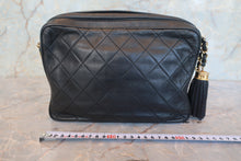 画像をギャラリービューアに読み込む, CHANEL/シャネル マトラッセフリンジチェーンショルダーバッグ ラムスキン ブラック/ゴールド金具 ショルダーバッグ 800010113