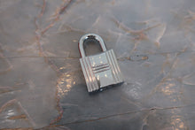 画像をギャラリービューアに読み込む, HERMES/エルメス ピコタンロックMM トリヨンクレマンス オレンジポピー T刻印 ハンドバッグ 700080182