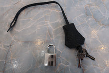 画像をギャラリービューアに読み込む, HERMES/エルメス ボリード31 トリヨンクレマンス ブラック T刻印 ショルダーバッグ 700090198