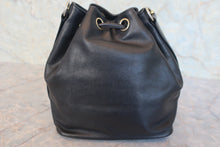 画像をギャラリービューアに読み込む, CHANEL/シャネル ココマーク巾着チェーンショルダーバッグ キャビアスキン ブラック/ゴールド金具 ショルダーバッグ 800020271