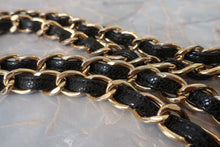 画像をギャラリービューアに読み込む, CHANEL/シャネル 中マトラッセWフラップWチェーンショルダーバッグ キャビアスキン ブラック/ゴールド金具 ショルダーバッグ 800010103