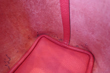 画像をギャラリービューアに読み込む, HERMES/エルメス ピコタンロックPM トリヨンクレマンス ローズエクストリーム Y刻印 ハンドバッグ 700070258