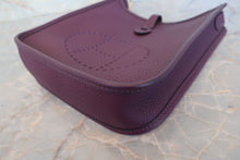 画像をギャラリービューアに読み込む, HERMES/エルメス エブリンTPM トリヨンクレマンス カシス U刻印 ショルダーバッグ 700110014