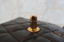 画像をギャラリービューアに読み込む, CHANEL/シャネル マトラッセチェーンショルダーバッグ ラムスキン ブラック/ゴールド金具 ショルダーバッグ 800010105