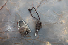 Load image into Gallery viewer, HERMES PICOTIN LOCK PM Clemence leather Rouge tomate X Engraving Hand bag 800050155