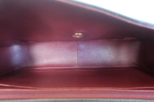 Load image into Gallery viewer, CHANEL Matelasse chain shoulder bag Lambskin Black/Gold hadware Shoulder bag 700120111