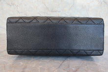 画像をギャラリービューアに読み込む, CHANEL/シャネル マトラッセ台形ハンドバッグ キャビアスキン ブラック/ゴールド金具 ハンドバッグ 800020270