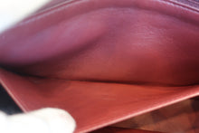 Load image into Gallery viewer, CHANEL Matelasse chain shoulder bag Lambskin Black/Gold hadware Shoulder bag 700120111