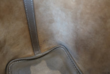 Load image into Gallery viewer, HERMES PICOTIN PM Bi-color Chevre myzore goatskim Etoupe gray/Rose shocking □K Engraving Hand bag 700050220