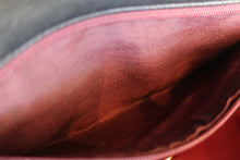 Load image into Gallery viewer, CHANEL Matelasse chain shoulder bag Lambskin Black/Gold hadware Shoulder bag 700120111