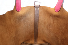 Load image into Gallery viewer, HERMES PICOTIN PM Bi-color Chevre myzore goatskim Etoupe gray/Rose shocking □K Engraving Hand bag 700050220