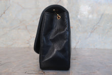 Load image into Gallery viewer, CHANEL Diana matelasse chain shoulder bag Lambskin Black/Gold hadware Shoulder bag 700120110