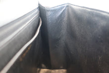 画像をギャラリービューアに読み込む, CHANEL/シャネル マトラッセ台形ハンドバッグ キャビアスキン ブラック/ゴールド金具 ハンドバッグ 800020270