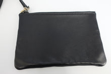 將圖片載入圖庫檢視器 CHANEL/シャネル 巾着チェーンショルダーバッグ ラムスキン ブラック/ゴールド金具 ショルダーバッグ 800080190