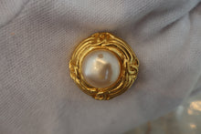 將圖片載入圖庫檢視器 CHANEL/シャネル パールイヤリング 金メッキ ゴールド イヤリング 500060113