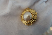 將圖片載入圖庫檢視器 CHANEL/シャネル パールイヤリング 金メッキ ゴールド イヤリング 500060113