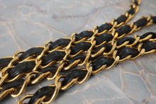 Load image into Gallery viewer, CHANEL Diana matelasse chain shoulder bag Lambskin Black/Gold hadware Shoulder bag 700120110