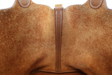 Load image into Gallery viewer, HERMES PICOTIN LOCK MM Clemence leather Gold C Engraving Hand bag 700050257