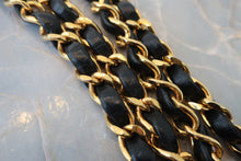 Load image into Gallery viewer, CHANEL Diana matelasse chain shoulder bag Lambskin Black/Gold hadware Shoulder bag 800030022