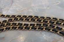 画像をギャラリービューアに読み込む, CHANEL/シャネル ココマークラウンドチェーンショルダーバッグ キャビアスキン ブラック/ゴールド金具 ショルダーバッグ 700110031