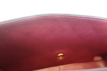 Load image into Gallery viewer, CHANEL Diana matelasse chain shoulder bag Lambskin Black/Gold hadware Shoulder bag 700120110