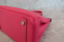 Load image into Gallery viewer, HERMES CANDY BIRKIN 25 Epsom leather Rose tyrien/Ruby □O Engraving Hand bag 700070073