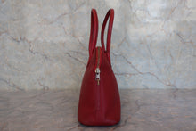 Load image into Gallery viewer, HERMES/BOLIDE 27 Graine Couchevel leather Rouge vif 〇X Engraving Shoulder bag 800010093