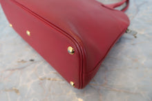 Load image into Gallery viewer, HERMES/BOLIDE 27 Graine Couchevel leather Rouge vif 〇X Engraving Shoulder bag 800010093
