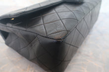 Load image into Gallery viewer, CHANEL Matelasse chain shoulder bag Lambskin Black/Gold hadware Shoulder bag 700120032