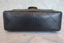 Load image into Gallery viewer, CHANEL Mini Matelasse single flap chain shoulder bag Lambskin Black/Gold hadware Shoulder bag 800030023