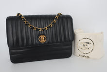 画像をギャラリービューアに読み込む, CHANEL/シャネル マドモアゼルチェーンショルダーバッグ ラムスキン ブラック/ゴールド金具 ショルダーバッグ 800090237
