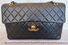 將圖片載入圖庫檢視器 CHANEL/シャネル デカマトラッセシングルフラップチェーンショルダーバッグ ラムスキン ブラック/ゴールド金具 ショルダーバッグ 700090228