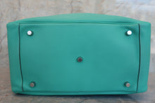 Load image into Gallery viewer, HERMES LINDY 34 Swift leather Lagon □K Engraving Shoulder bag 700060046