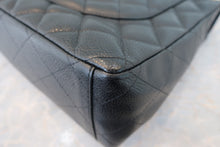 Load image into Gallery viewer, CHANEL Matelasse double flap double chain shoulder bag Caviar skin Shoulder bag 800050012