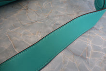 Load image into Gallery viewer, HERMES LINDY 34 Swift leather Lagon □K Engraving Shoulder bag 700060046