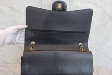 Load image into Gallery viewer, CHANEL Matelasse double flap double chain shoulder bag Caviar skin Shoulder bag 800050012