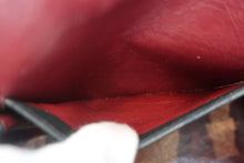 Load image into Gallery viewer, CHANEL Matelasse chain shoulder bag Lambskin Black/Gold hadware Shoulder bag 700120032