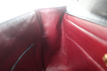 Load image into Gallery viewer, CHANEL Matelasse chain shoulder bag Lambskin Black/Gold hadware Shoulder bag 700120032