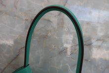 Load image into Gallery viewer, HERMES LINDY 34 Swift leather Lagon □K Engraving Shoulder bag 700060046