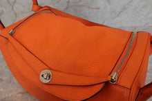 將圖片載入圖庫檢視器 HERMES/エルメス リンディ34 トリヨンクレマンス オレンジ □L刻印 ショルダーバッグ 700060003