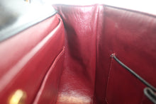 Load image into Gallery viewer, CHANEL Matelasse chain shoulder bag Lambskin Black/Gold hadware Shoulder bag 700120032