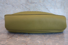 Load image into Gallery viewer, HERMES EVELYNE 2GM Clemence leather Anise green □H Engraving Shoulder bag 800080117